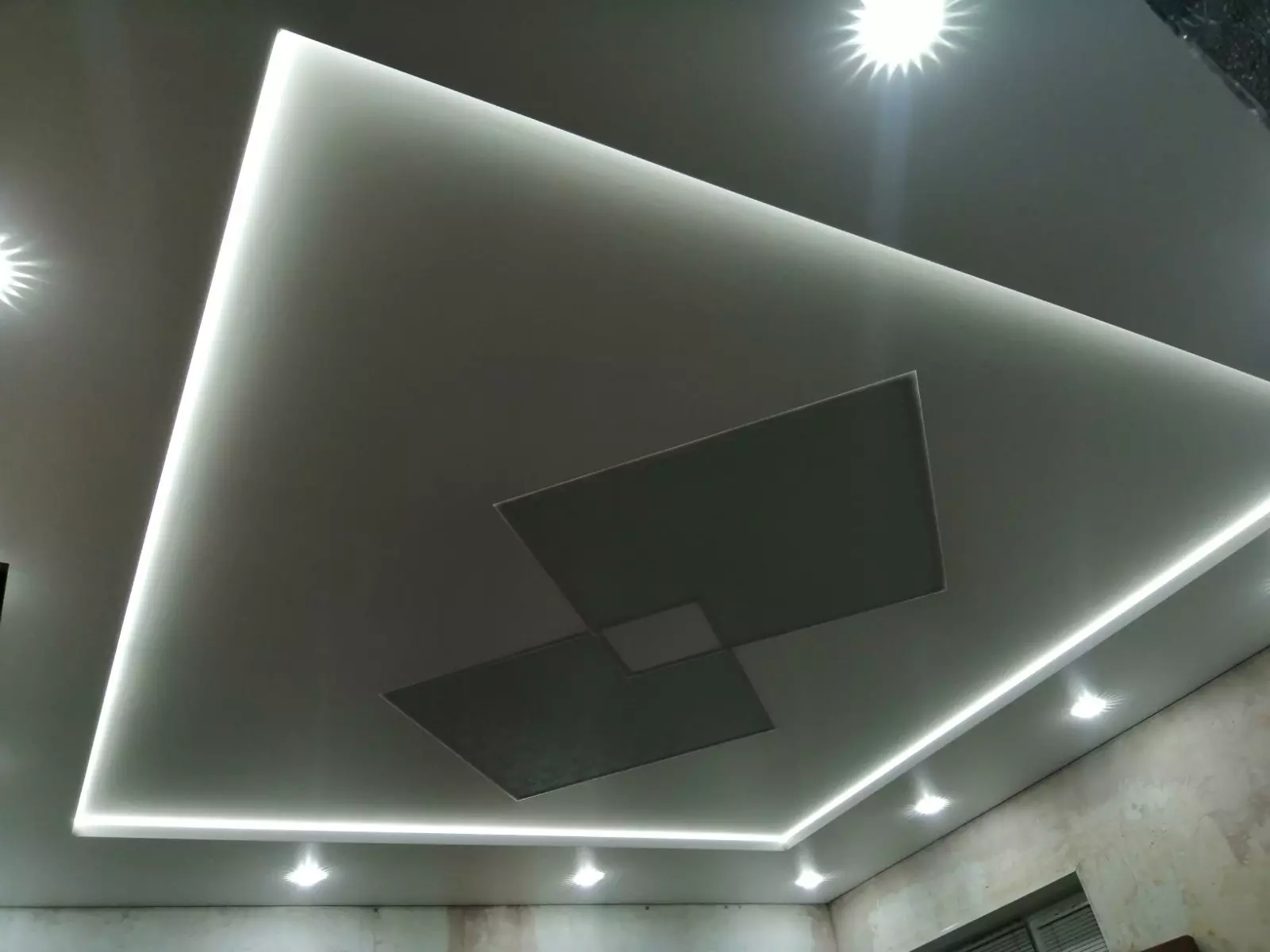 Симферополь, улица Беспалова, 87а, фото 1