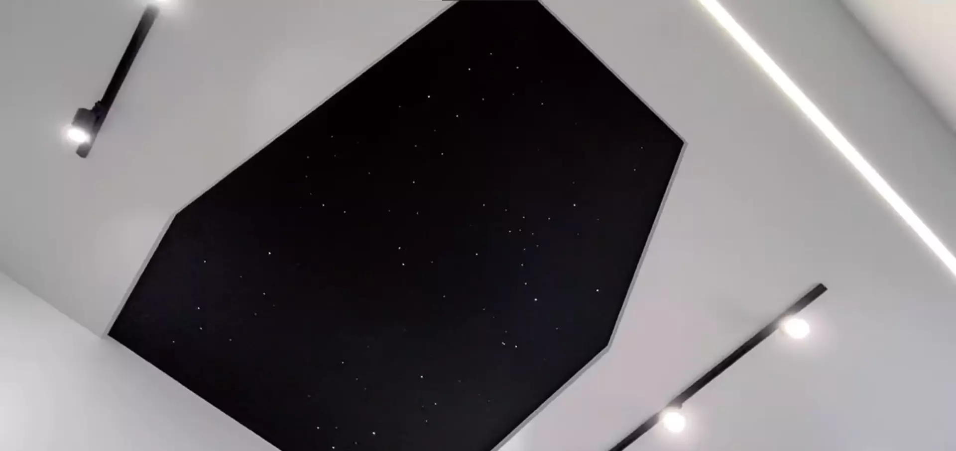 Тольятти, бульвар Кулибина, 15, фото 1